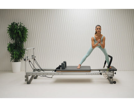 Elina Pilates Mentor Reformer Bundle